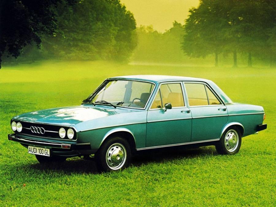  Audi 100 (C1) 1968 года  (фото 1 из 5)